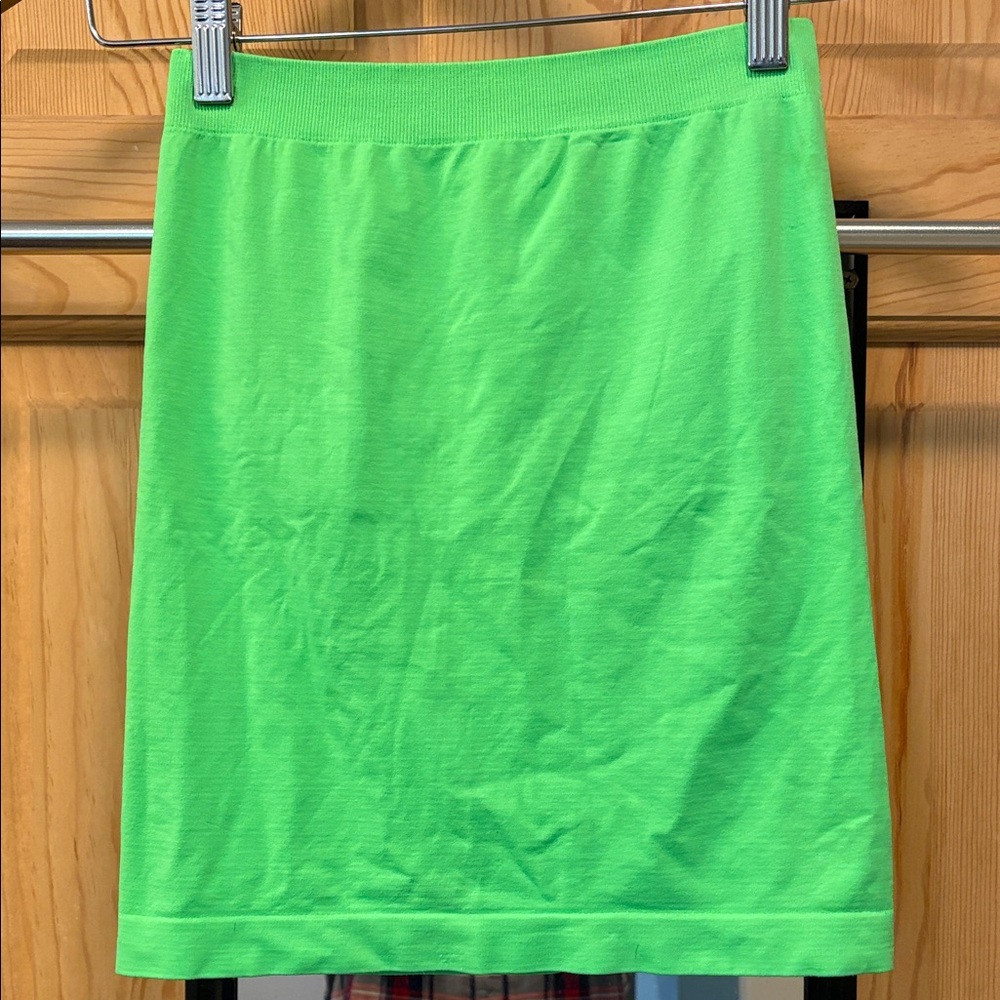 Vibrant Green 80’s Style Women's Tub Top Sz M/L